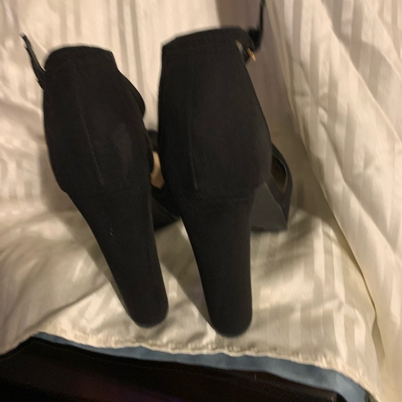 Womes size 8 shoe dazzle never worn - Picture 2 of 4